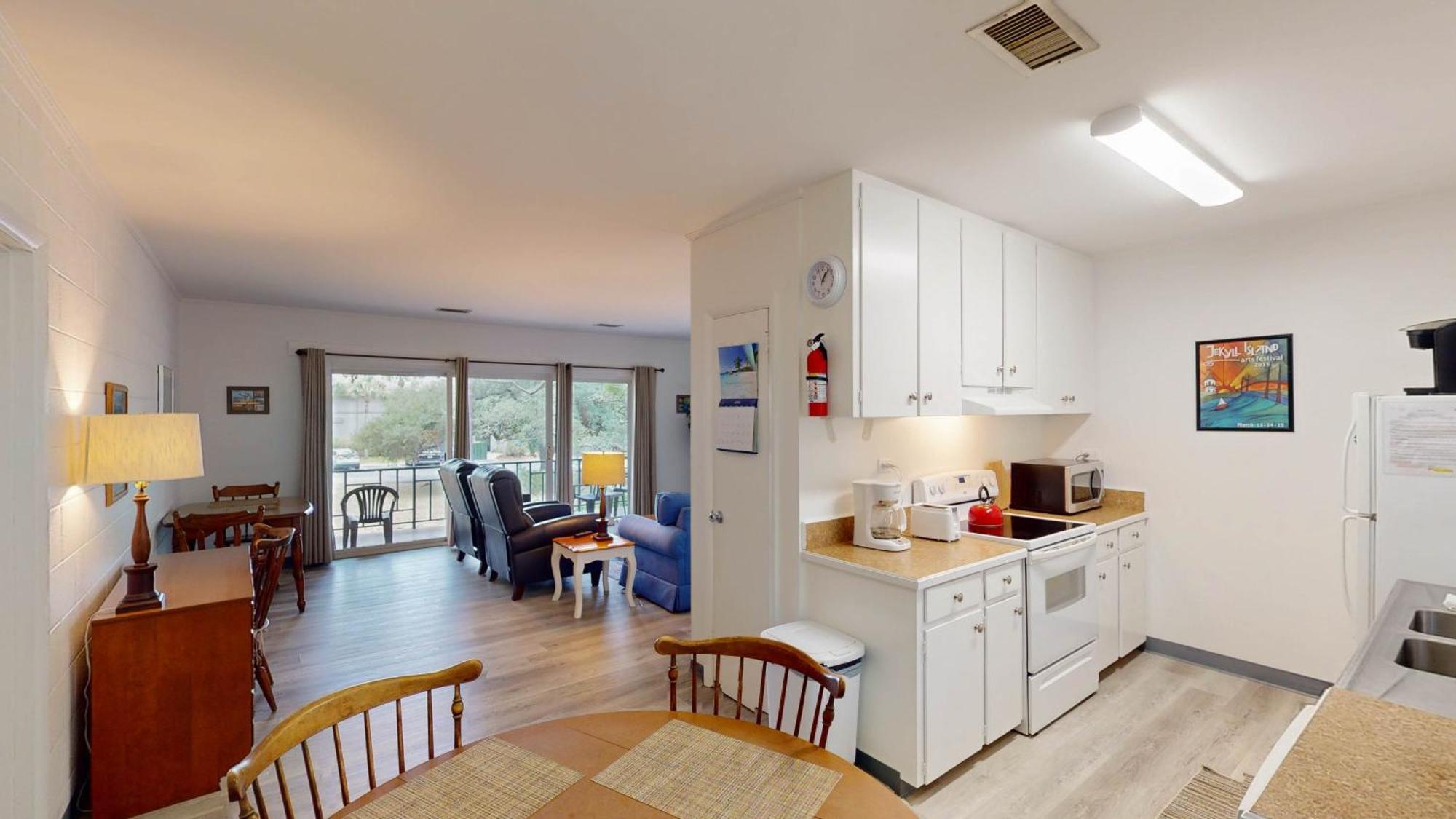 Atlantic Breeze By Jekyll Realty Apartment Jekyll Island Room photo
