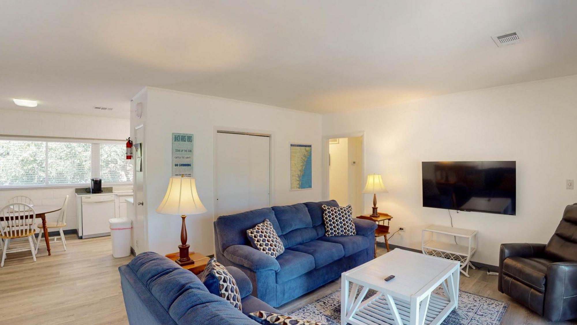 Atlantic Breeze By Jekyll Realty Apartment Jekyll Island Room photo